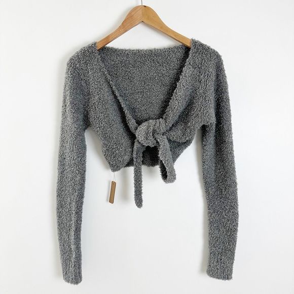 SKIMS Cozy Knit Wrap Top Gray Smoke Size Small Medium Fuzzy Long Sleeve NEW - Picture 4 of 16